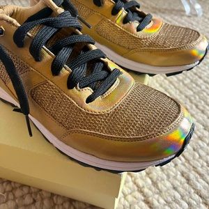 NEW Sam Edelman Gold Leather Sneakers size 8 1/2